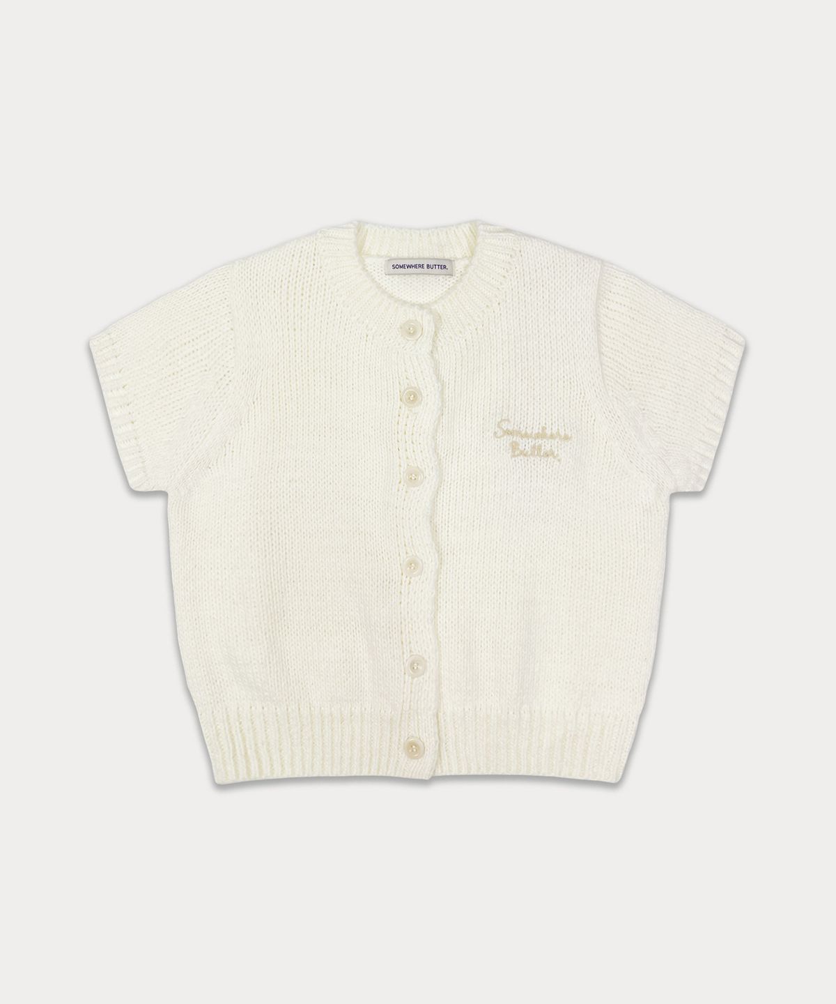 썸웨어버터(SOMEWHEREBUTTER) Letter Half Cardigan - Ivory