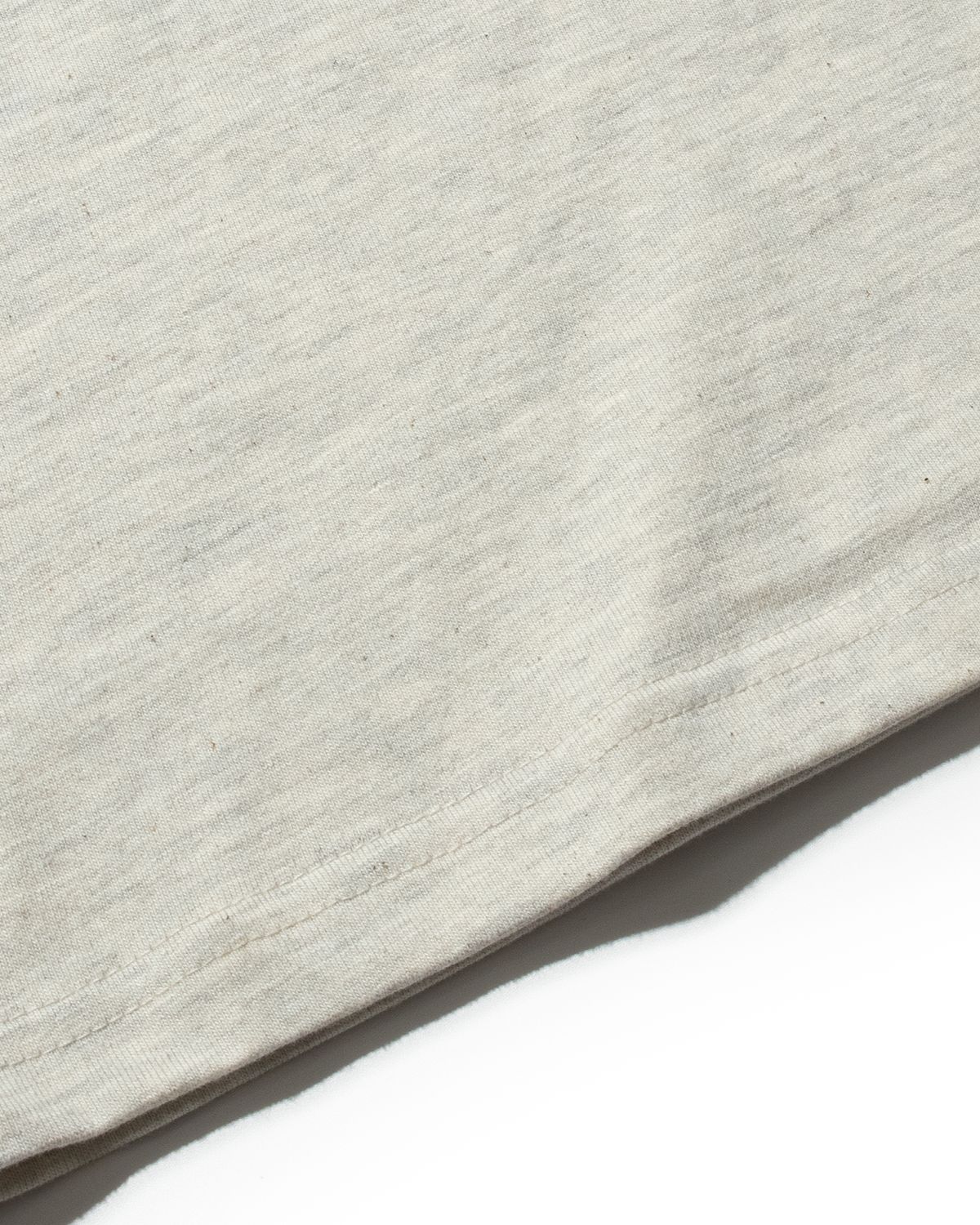 딤스킨(DIMSKIN) NAVYs 1966 TEE_1% OATMEAL