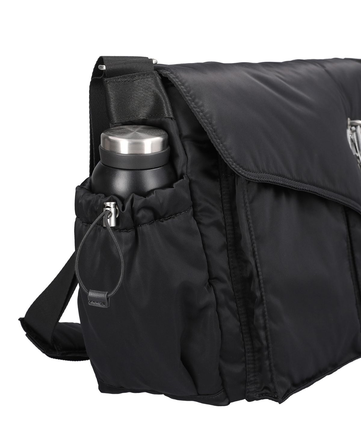 에스에스알엘(SSRL) Raven Oblique Messenger Bag / Black
