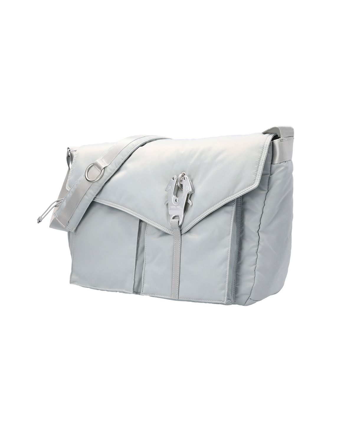 에스에스알엘(SSRL) Raven Oblique Messenger Bag / Silver