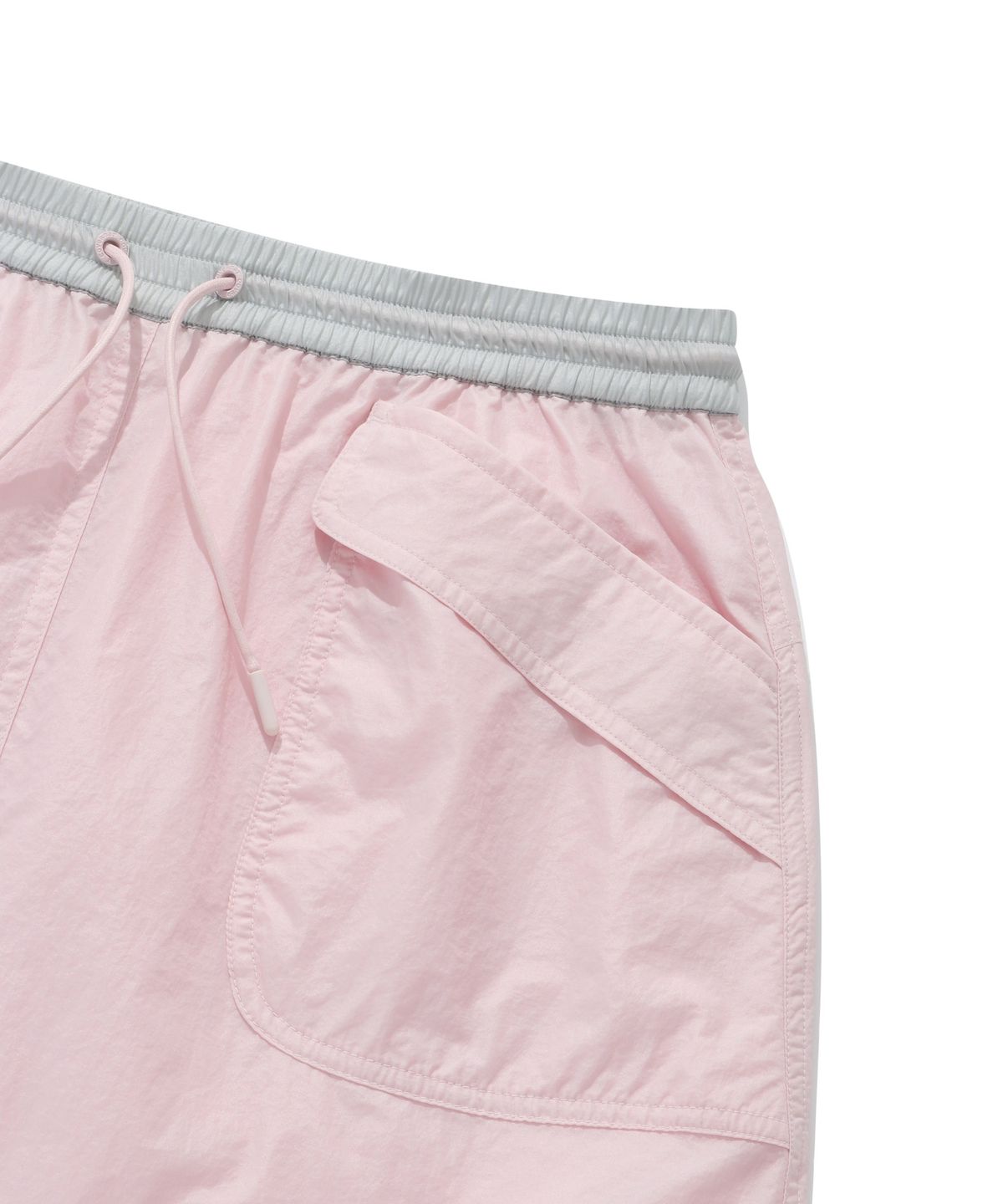 커버낫 우먼(COVERNAT WOMAN) 우먼 실키 나일론 벌룬 미니 스커트 Light Pink