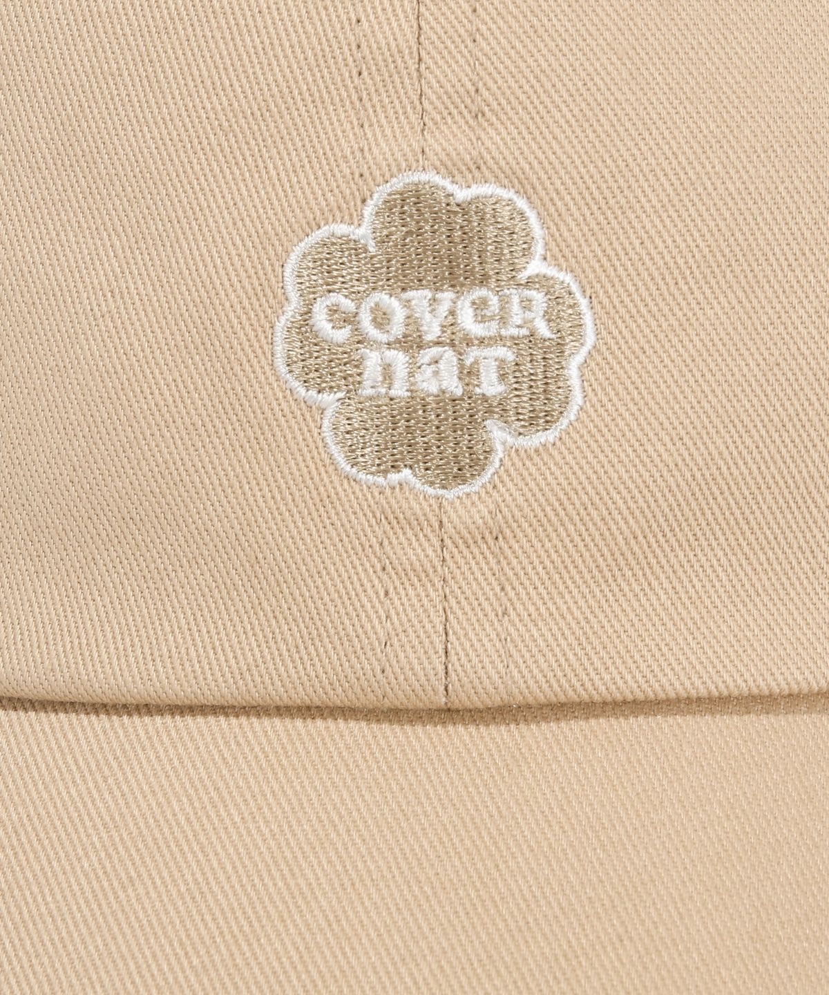 커버낫 우먼(COVERNAT WOMAN) 클로버하트 스몰 로고 볼캡 Beige