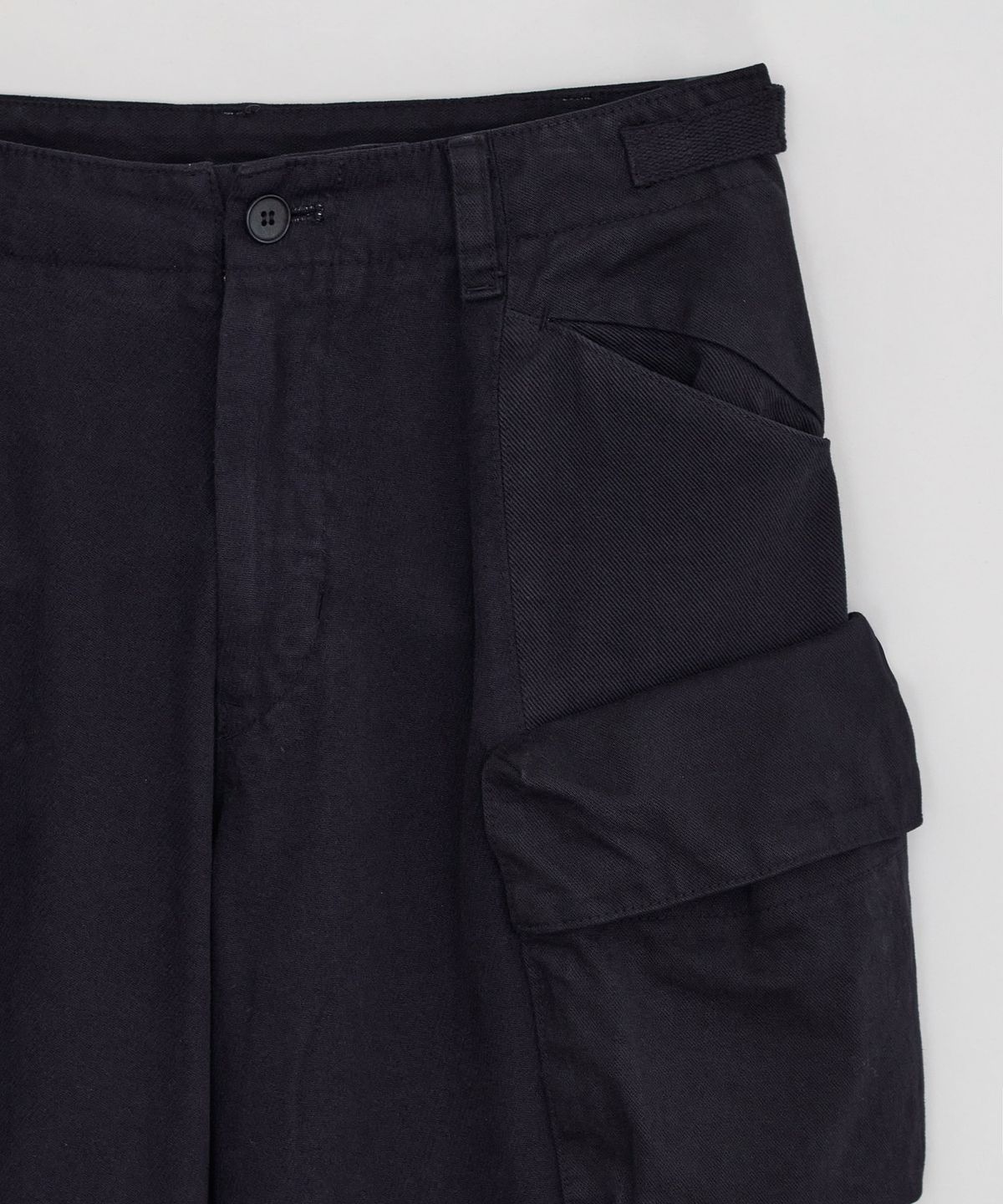 이이(EE) UTILITY CARGO PANTS NAVY