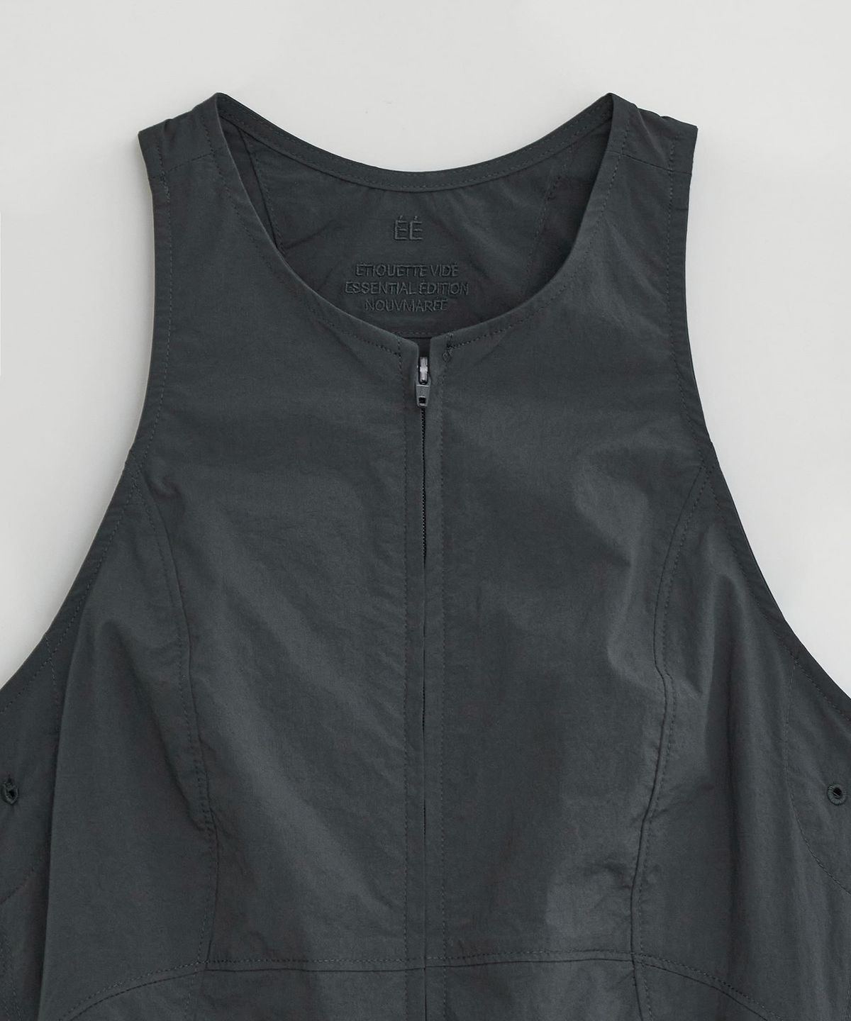 이이(EE) WOMENS ONEPIECE CHARCOAL