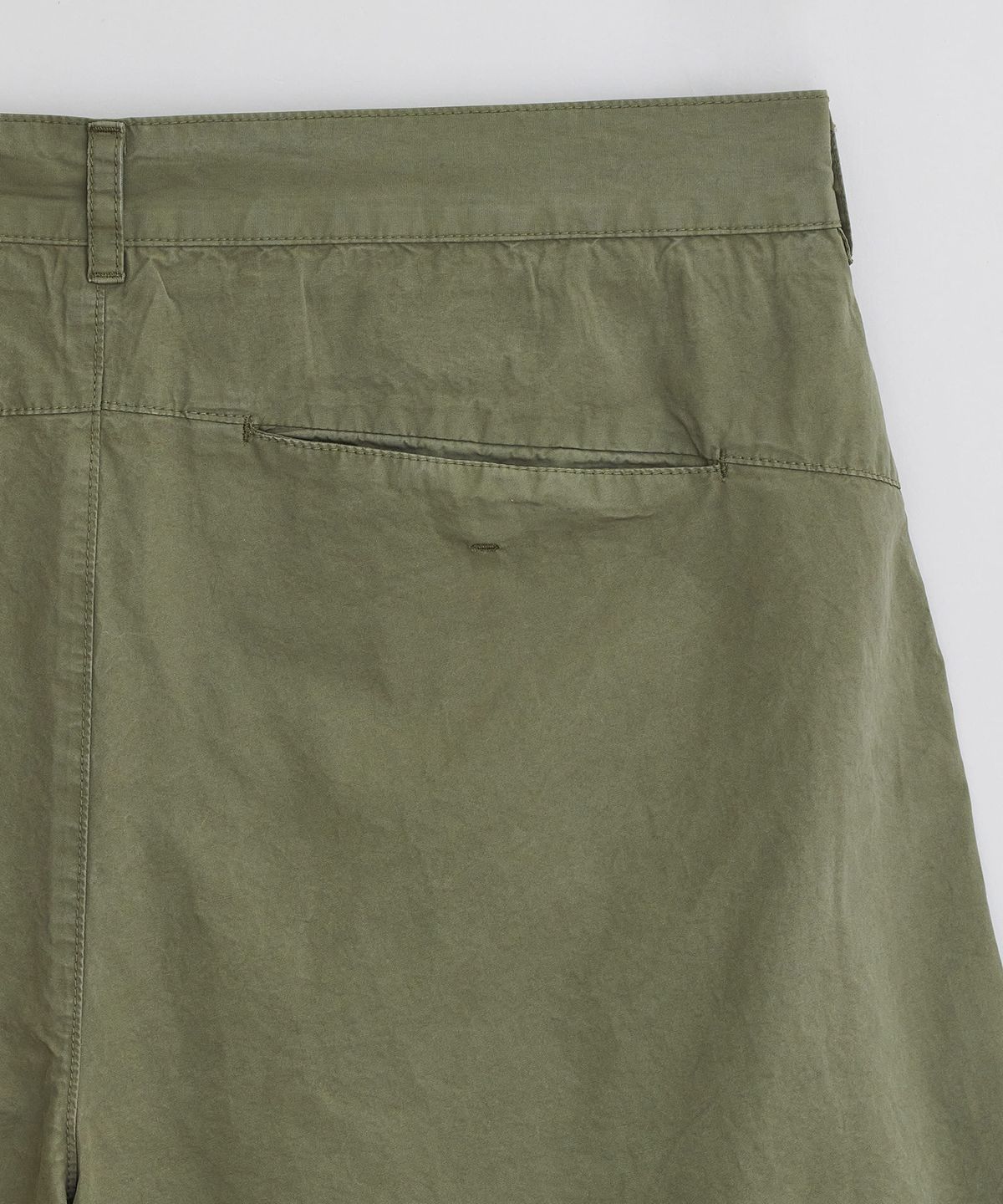 이이(EE) COTTON CARGO HALF PANTS OLIVE