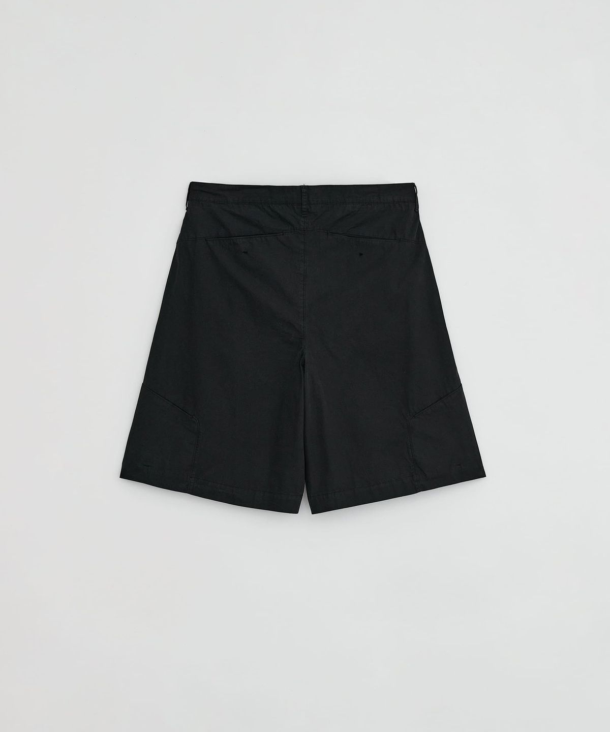 이이(EE) COTTON CARGO HALF PANTS BLACK