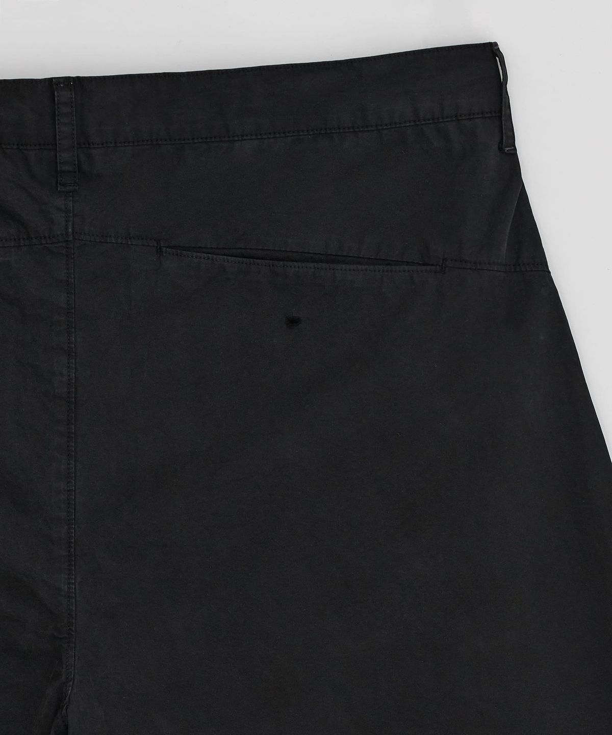 이이(EE) COTTON CARGO HALF PANTS BLACK