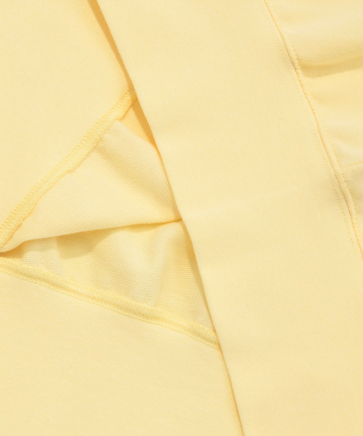 커버낫 우먼(COVERNAT WOMAN) 우먼 카라 레이스업 맨투맨 Light Yellow