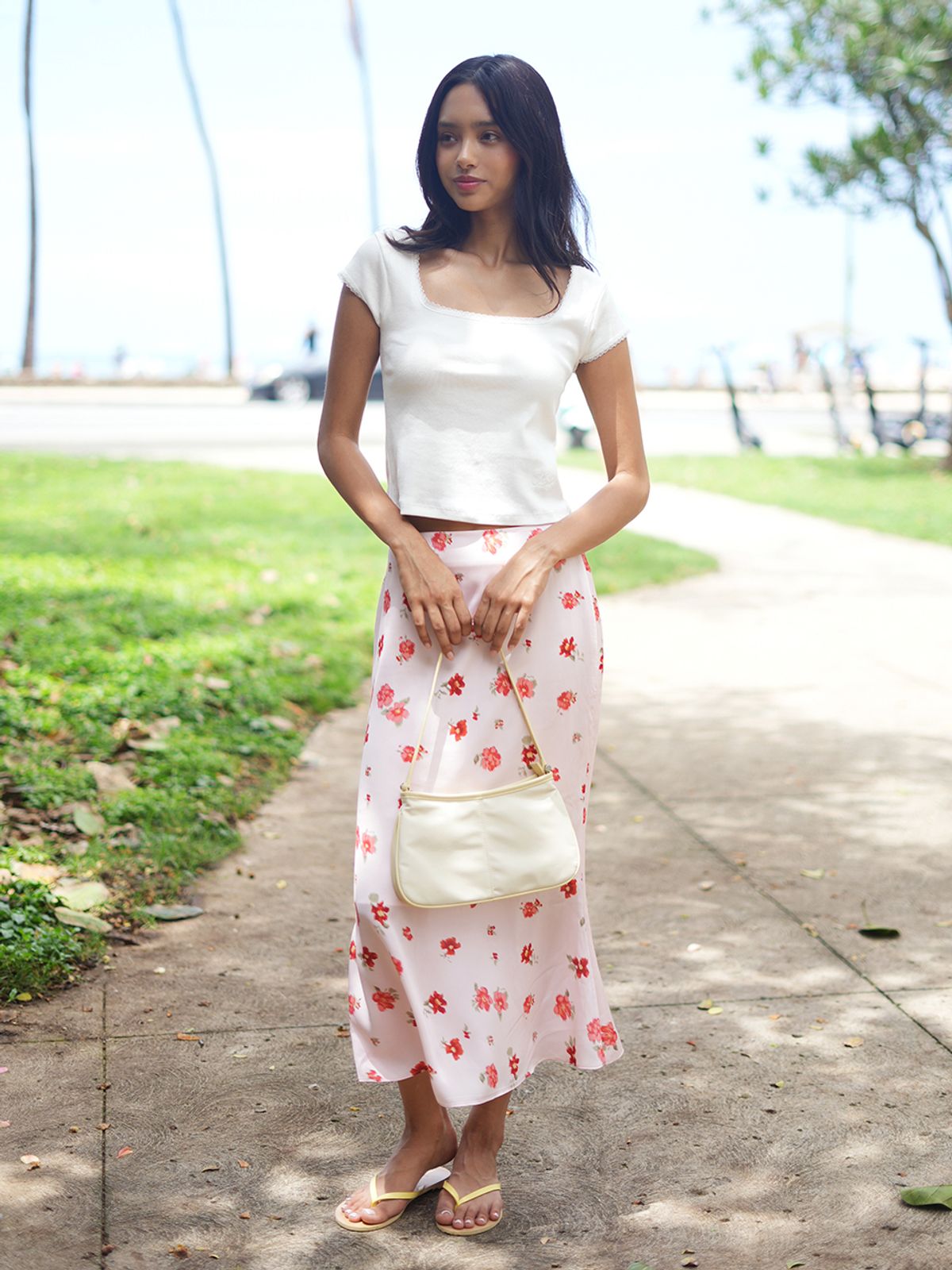 랭앤루(LANGNLU) MAGNOLIA Lace Top(매그놀리아)_IVORY