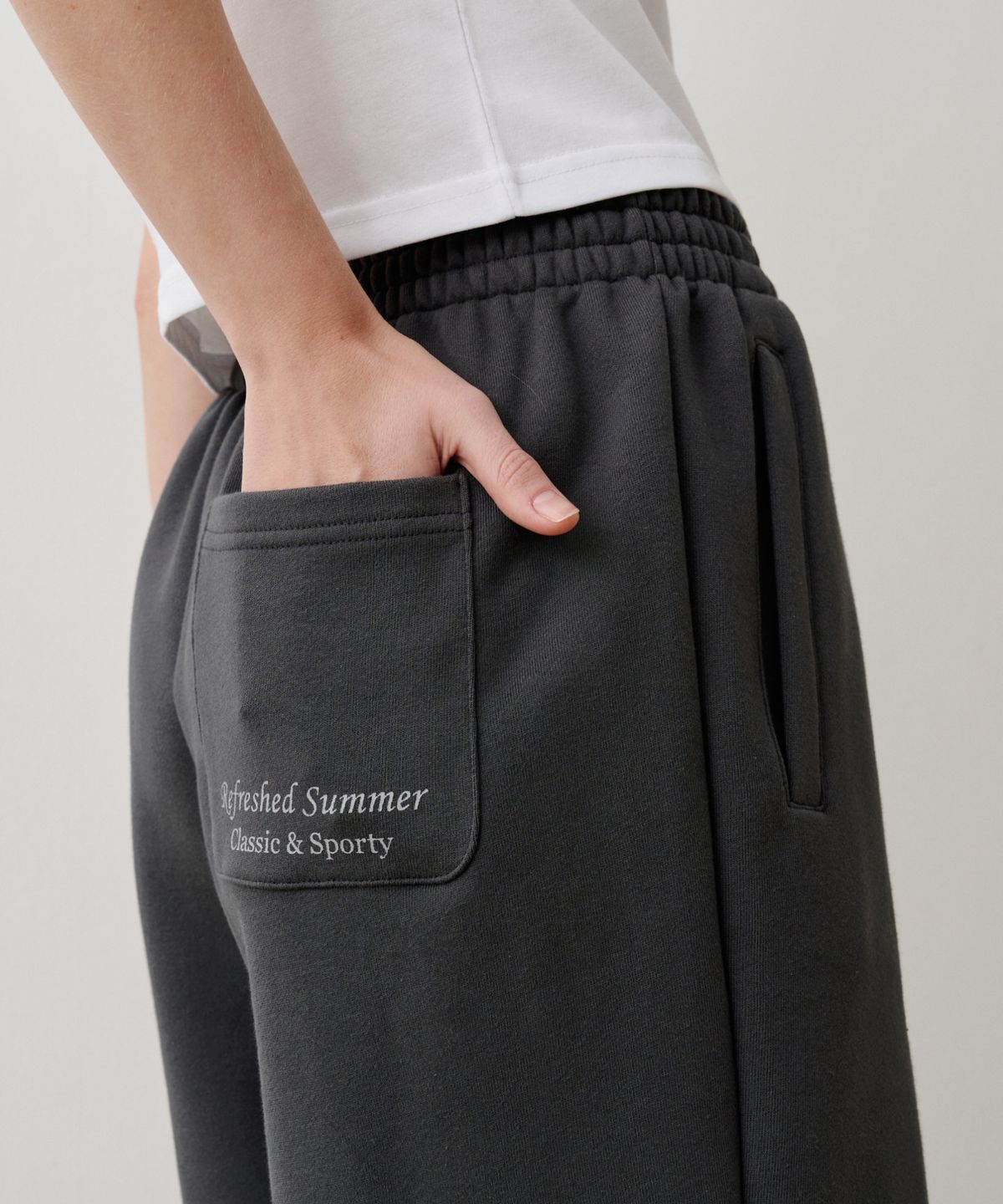 아페고 스포츠(APEGO SPORTS) Bermuda Sweat Shorts Charcoal