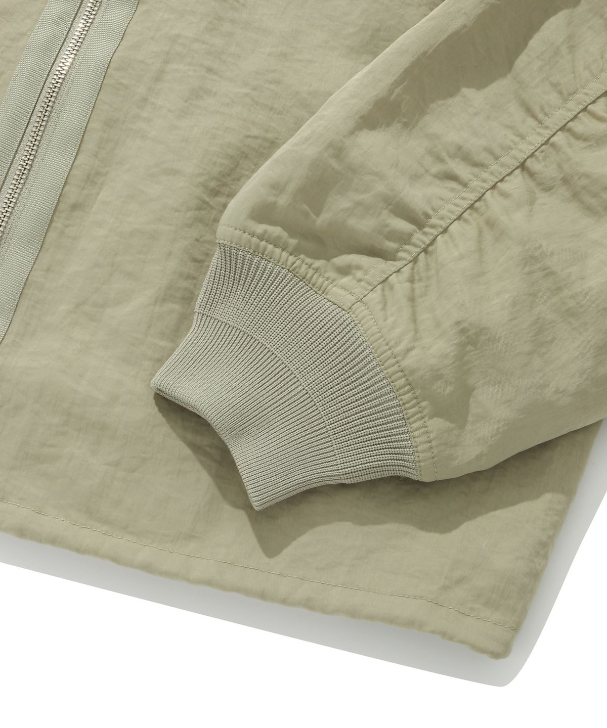 커버낫 우먼(COVERNAT WOMAN) 우먼 디테쳐블 MA-1 점퍼 Light Khaki