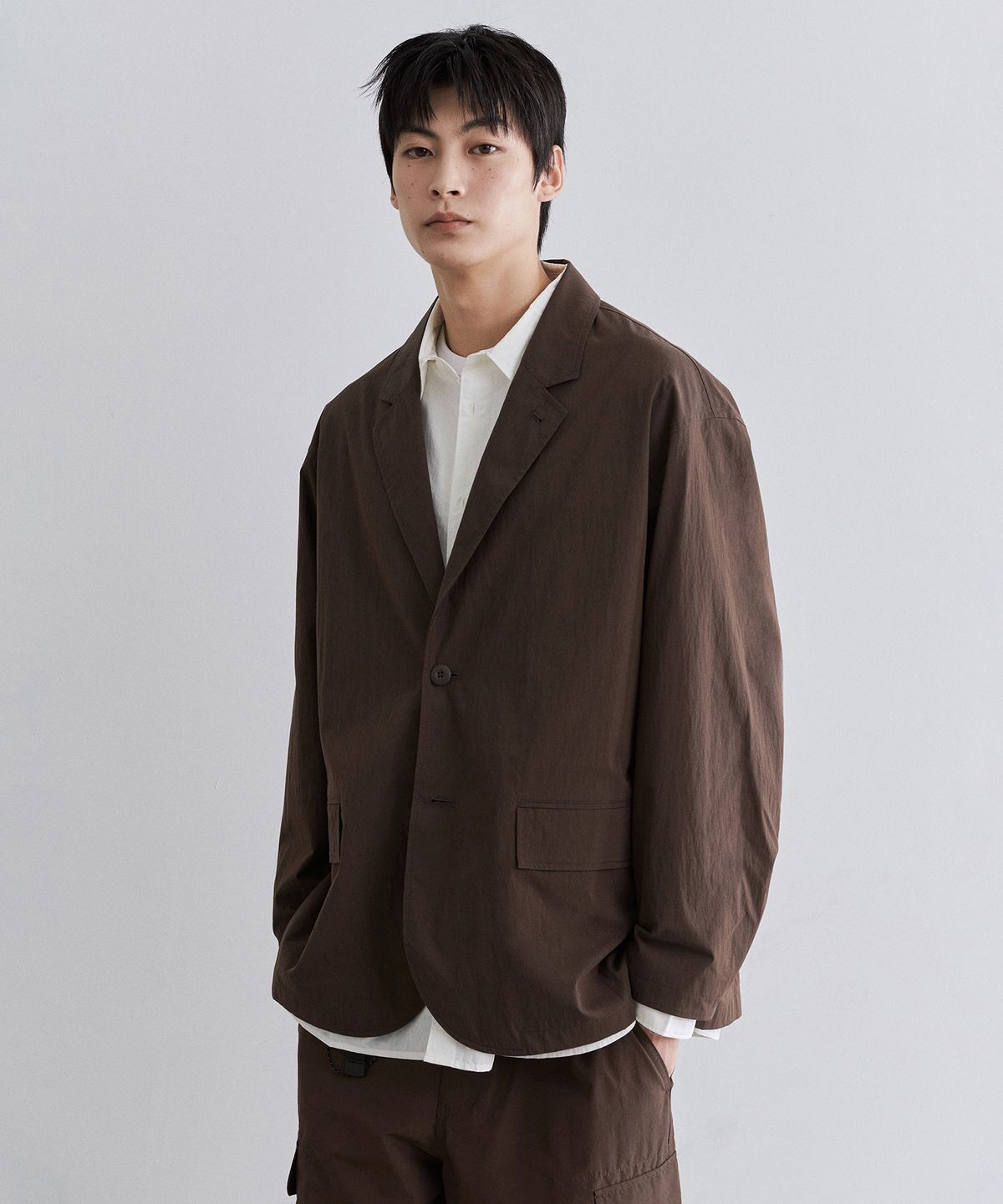 무신사 스탠다드(MUSINSA STANDARD) [시티 레저] CN 루즈 핏 블레이저 [바로크 브라운]