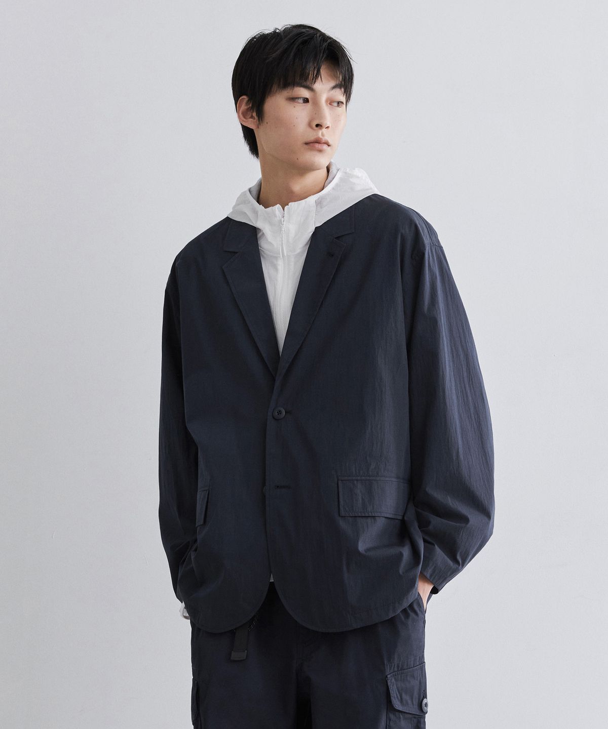 무신사 스탠다드(MUSINSA STANDARD) [시티 레저] CN 루즈 핏 블레이저 [네이비]