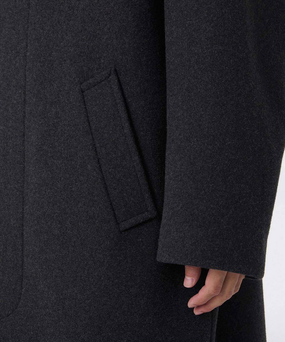 무신사 스탠다드(MUSINSA STANDARD) 울 블렌드 맥시 발마칸 로브 코트 [차콜 그레이]
