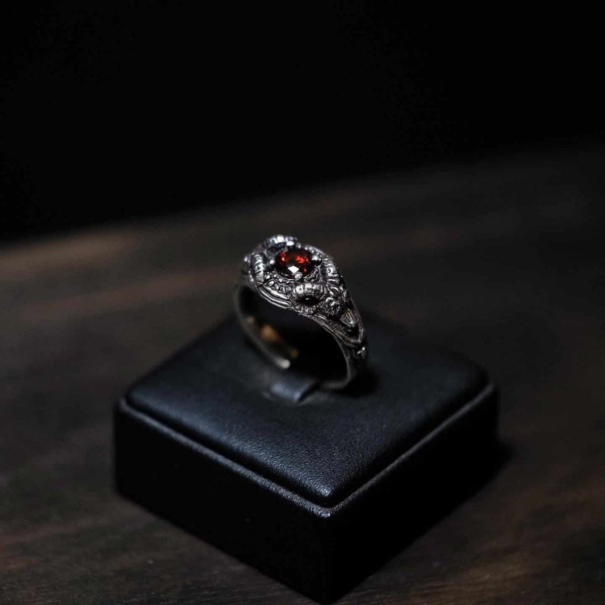 로우하이드(RAWHYDE) Mountain Sheep Ring