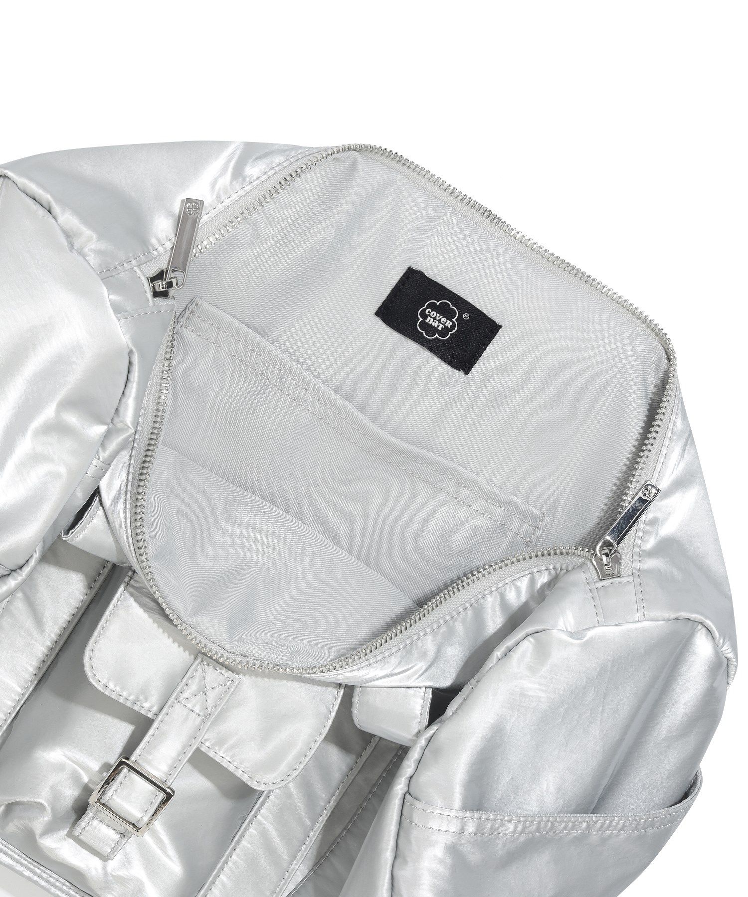 ★COVERNAT WOMAN★ Cloverheart glossy cylindrical bag silver MUSINSA | COVERNAT WOMAN Clover Heart Glossy Cylinder Bag Silver