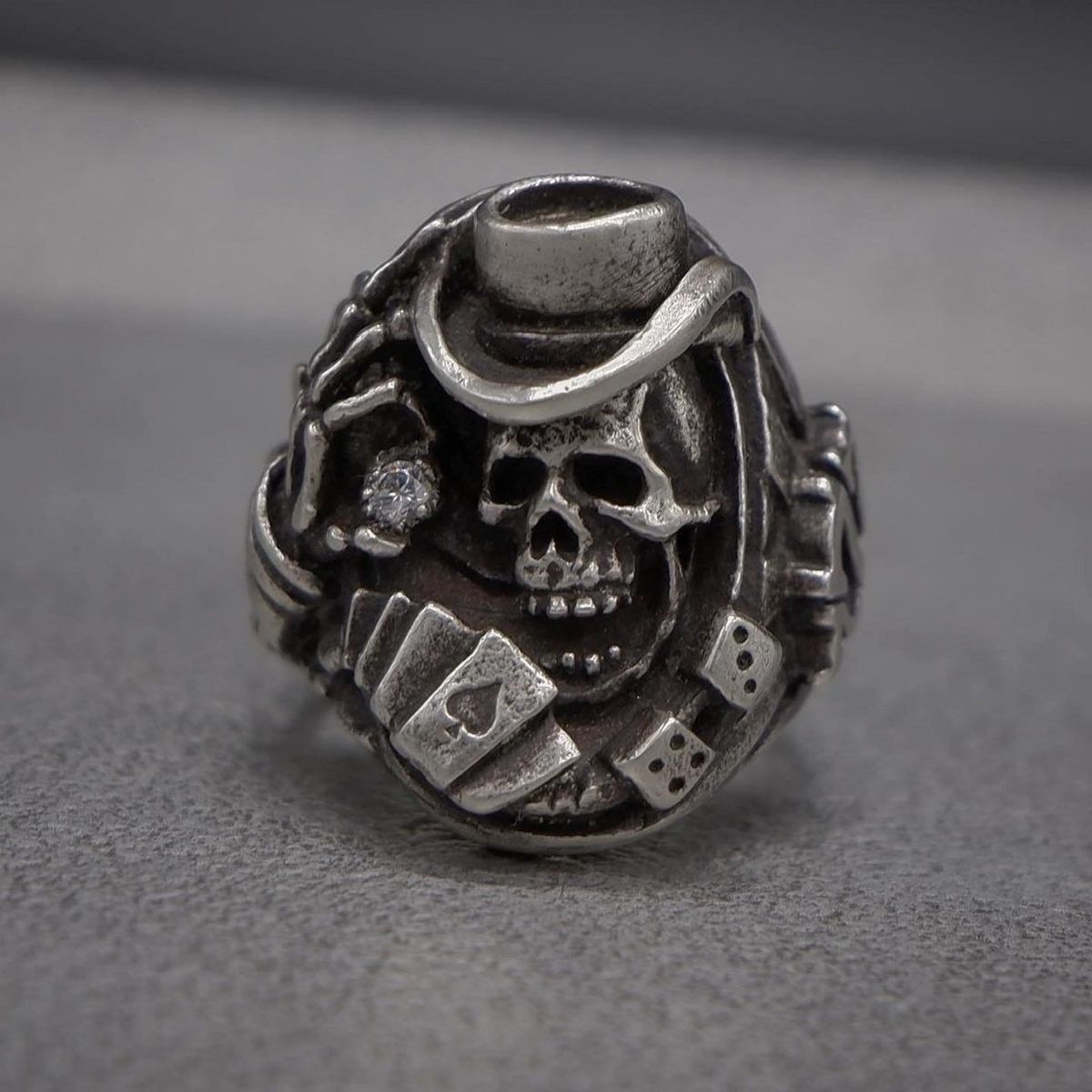 로우하이드(RAWHYDE) Endless Fortune Skull Ring