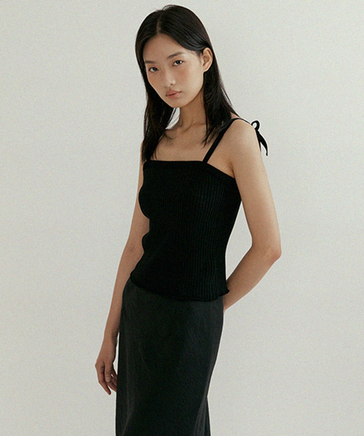 링서울(LINGSEOUL) ribbed bustier knit-black