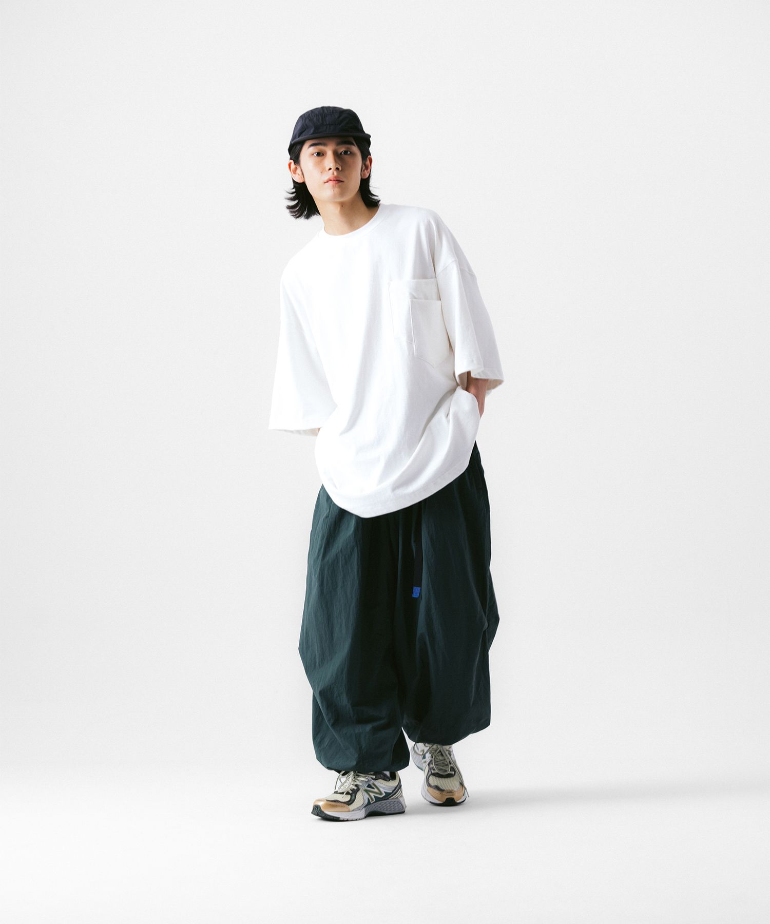 【ANGLAN】24SS★ [AG] Nylon Tuck Belt String Balloon Pants MUSINSA | ANGLAN Nylon Tuck Belt String Balloon Pants - Green