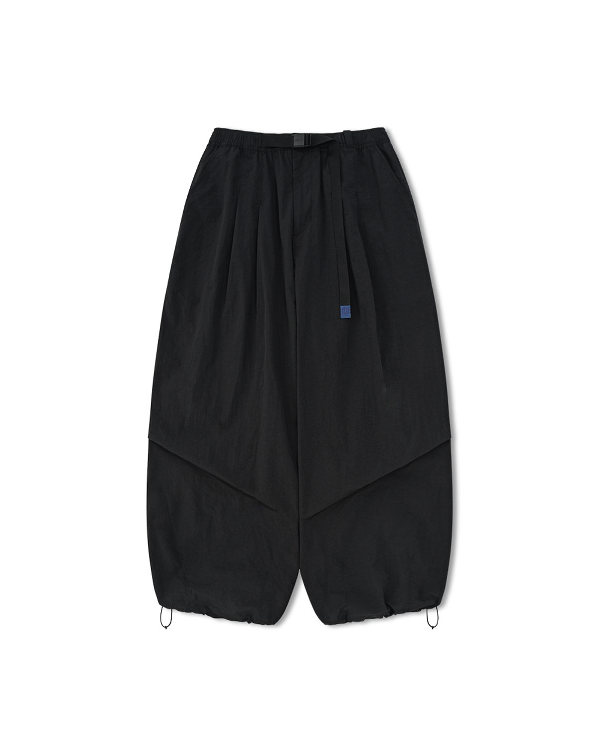 앵글런(ANGLAN) Nylon Tuck Belt String Balloon Pants - Black