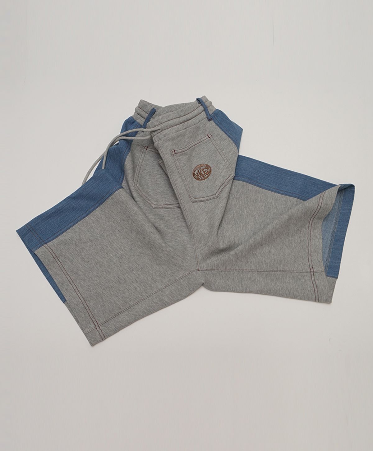 누크피터(NUUKFITTER) DENIM SWEAT SHORTS [LIGHT GRAY]