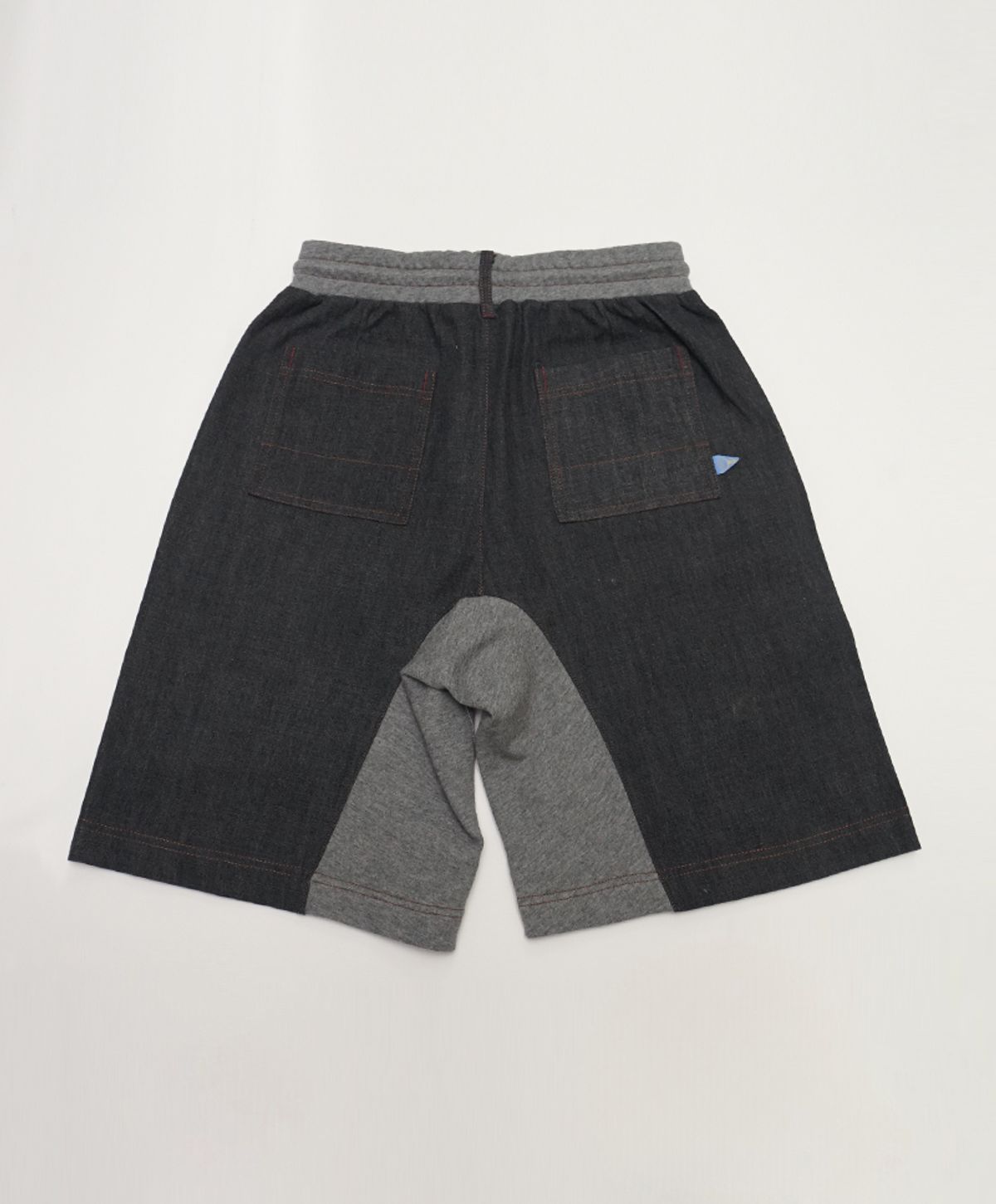 누크피터(NUUKFITTER) DENIM SWEAT SHORTS [DARK GRAY]