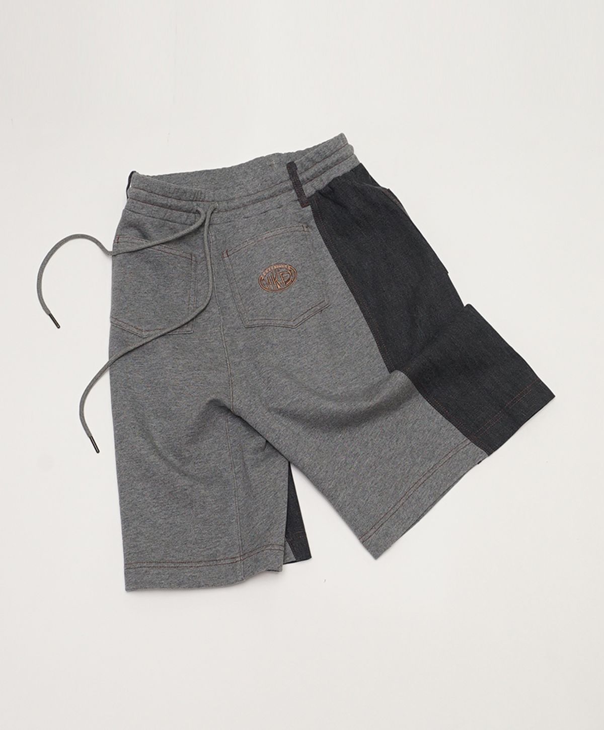 누크피터(NUUKFITTER) DENIM SWEAT SHORTS [DARK GRAY]