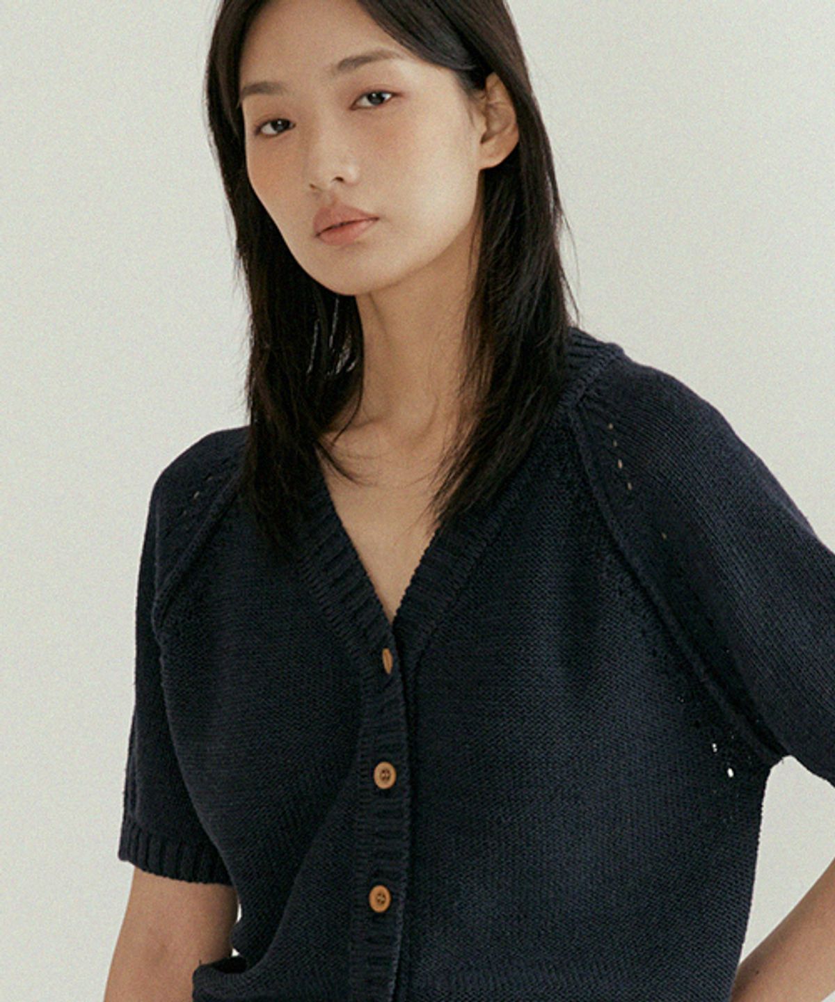 링서울(LINGSEOUL) hanji blended v-neck knit-navy