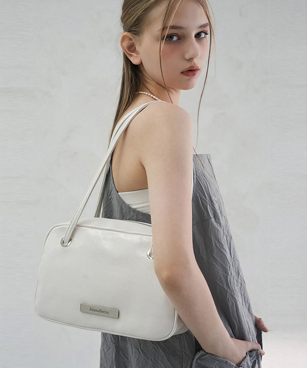 어반드레스(AVANDRESS) Semi Square Shoulder Bag - 8COL