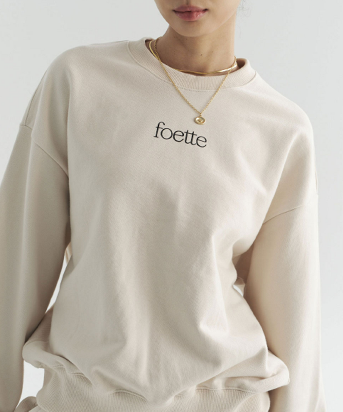 포에떼(FOETTE) 에떼 오버사이즈 스웻셔츠 - 베이지