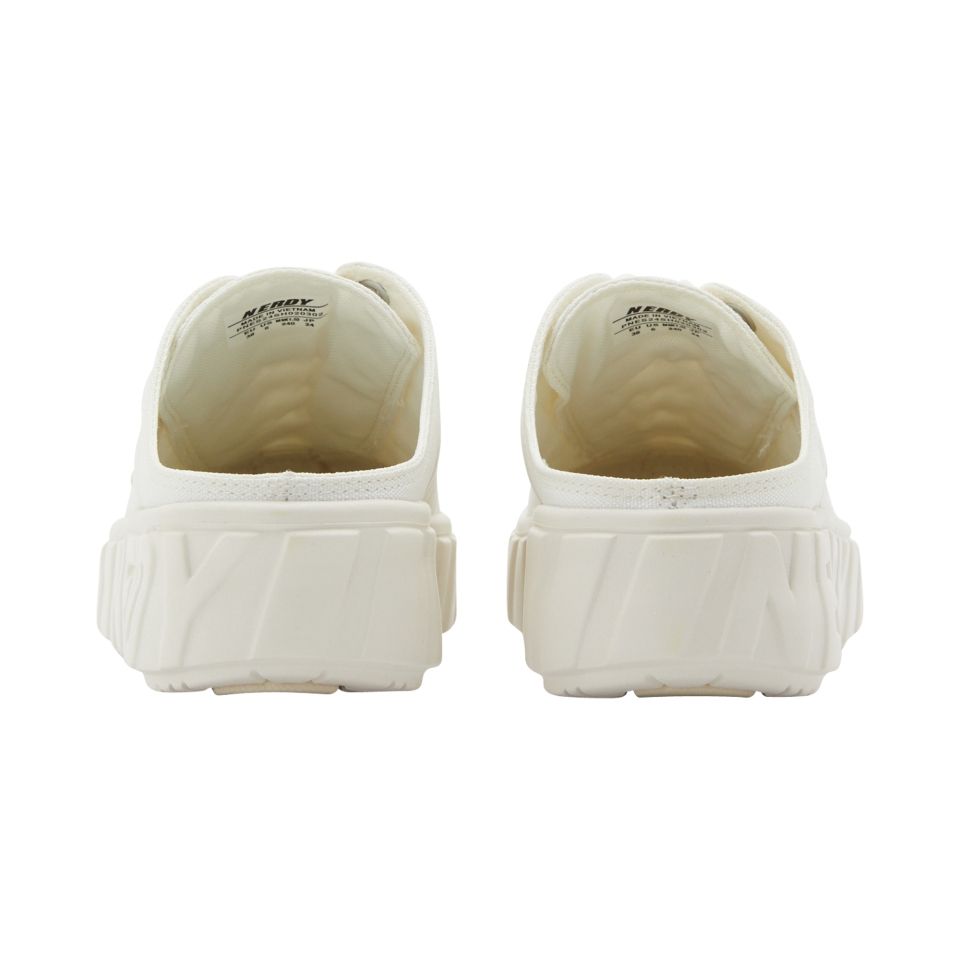 MUSINSA | NERDY Ballerina Mule Ivory
