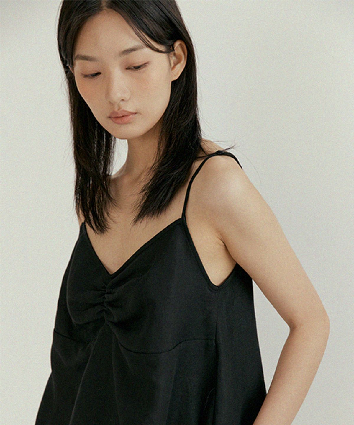 링서울(LINGSEOUL) linen bamboo blended sleeveless-black