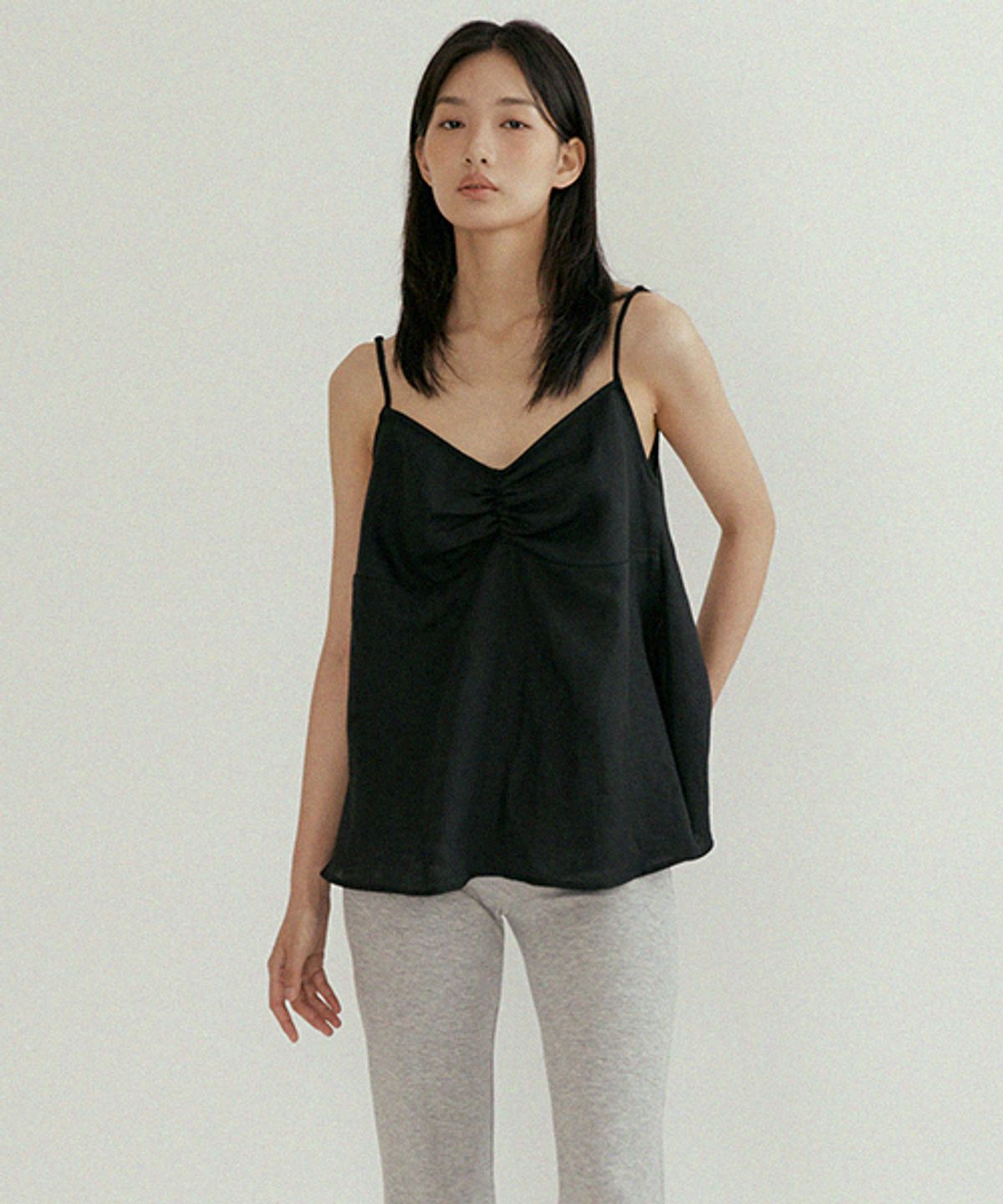 링서울(LINGSEOUL) linen bamboo blended sleeveless-black