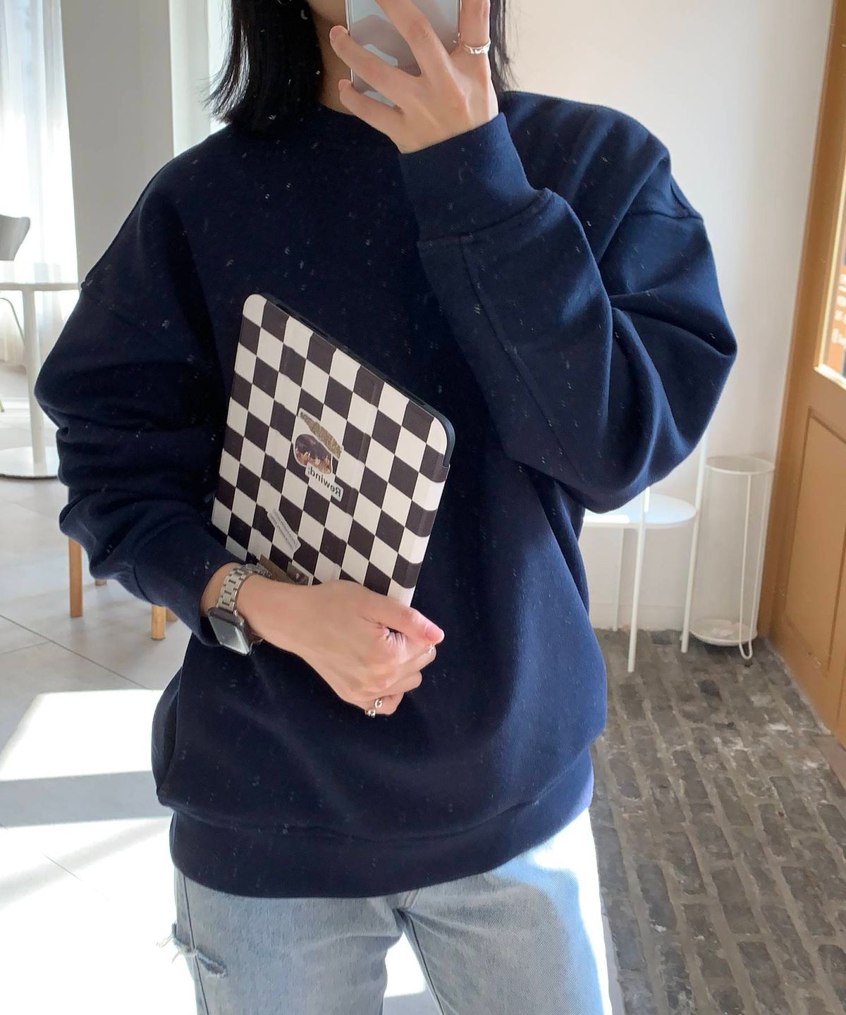 오드밤(ODDBOMB) 체커보드 쓰리폴더 아이패드 가로세로 거치 케이스