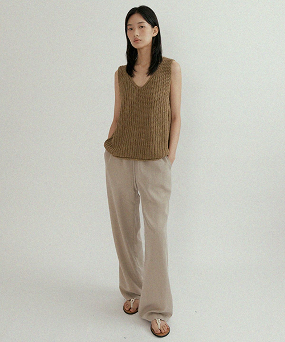 링서울(LINGSEOUL) hanji blended knit vest-mocha
