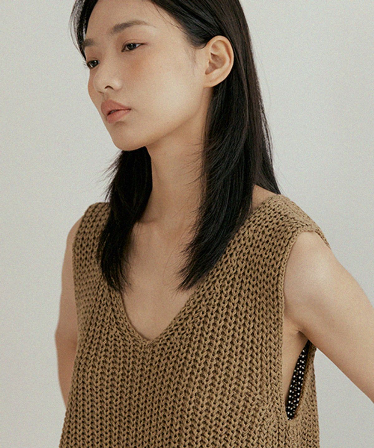 링서울(LINGSEOUL) hanji blended knit vest-mocha