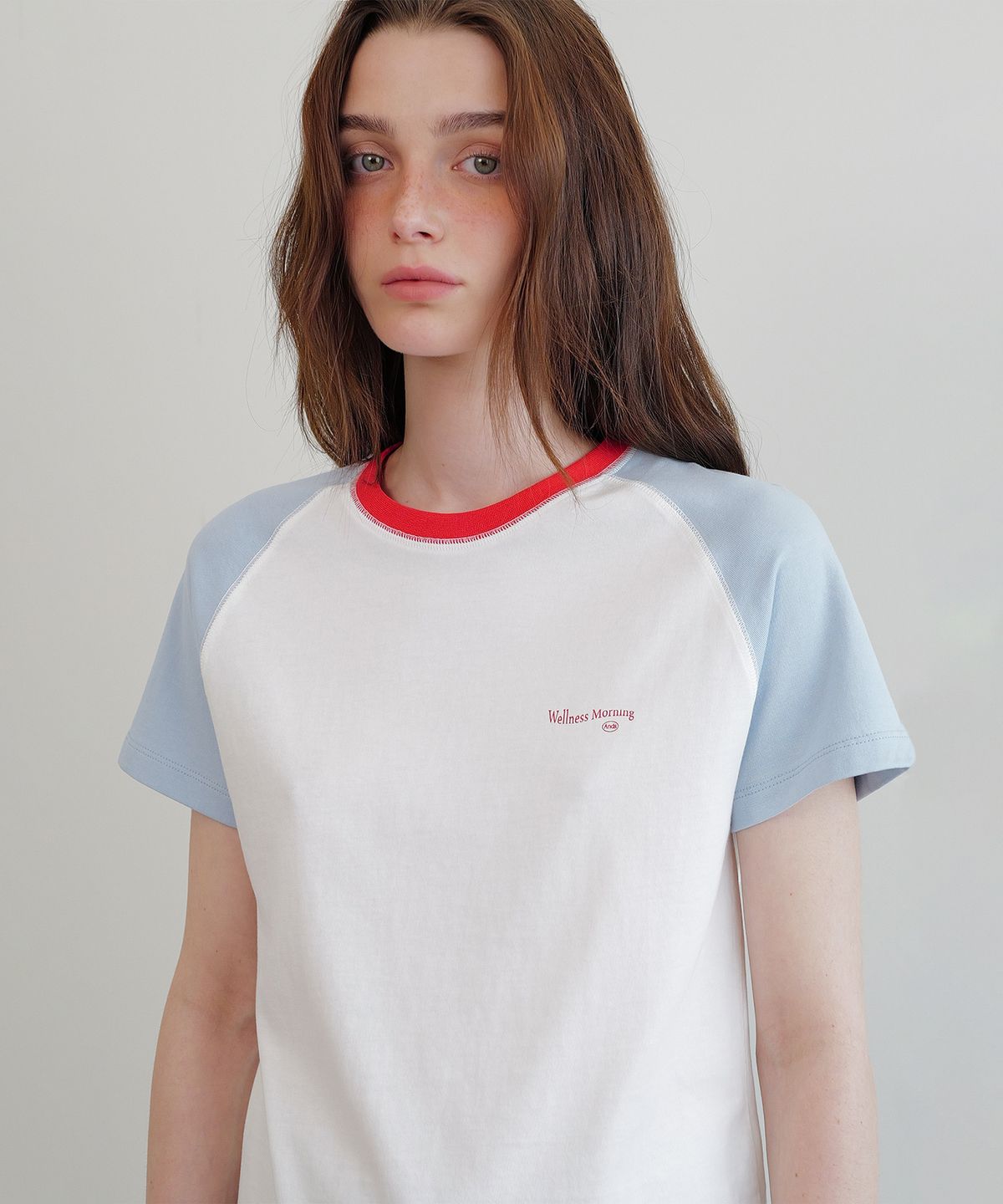 앤니즈(ANDNEEDS) Sandy raglan t-shirt (sky blue)