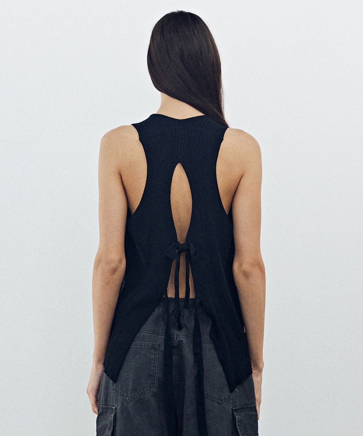 렌세(RENSE) Back Open Ribbon Knit Black