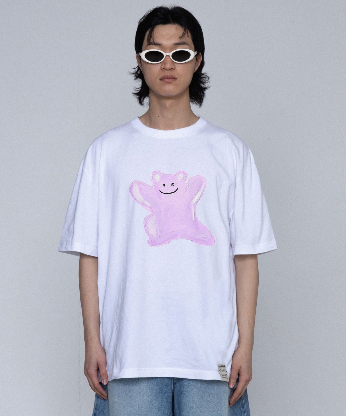 그레이버(GRAVER) [UNISEX]핑크 페인팅 빅 베어스마일 반팔티_화이트