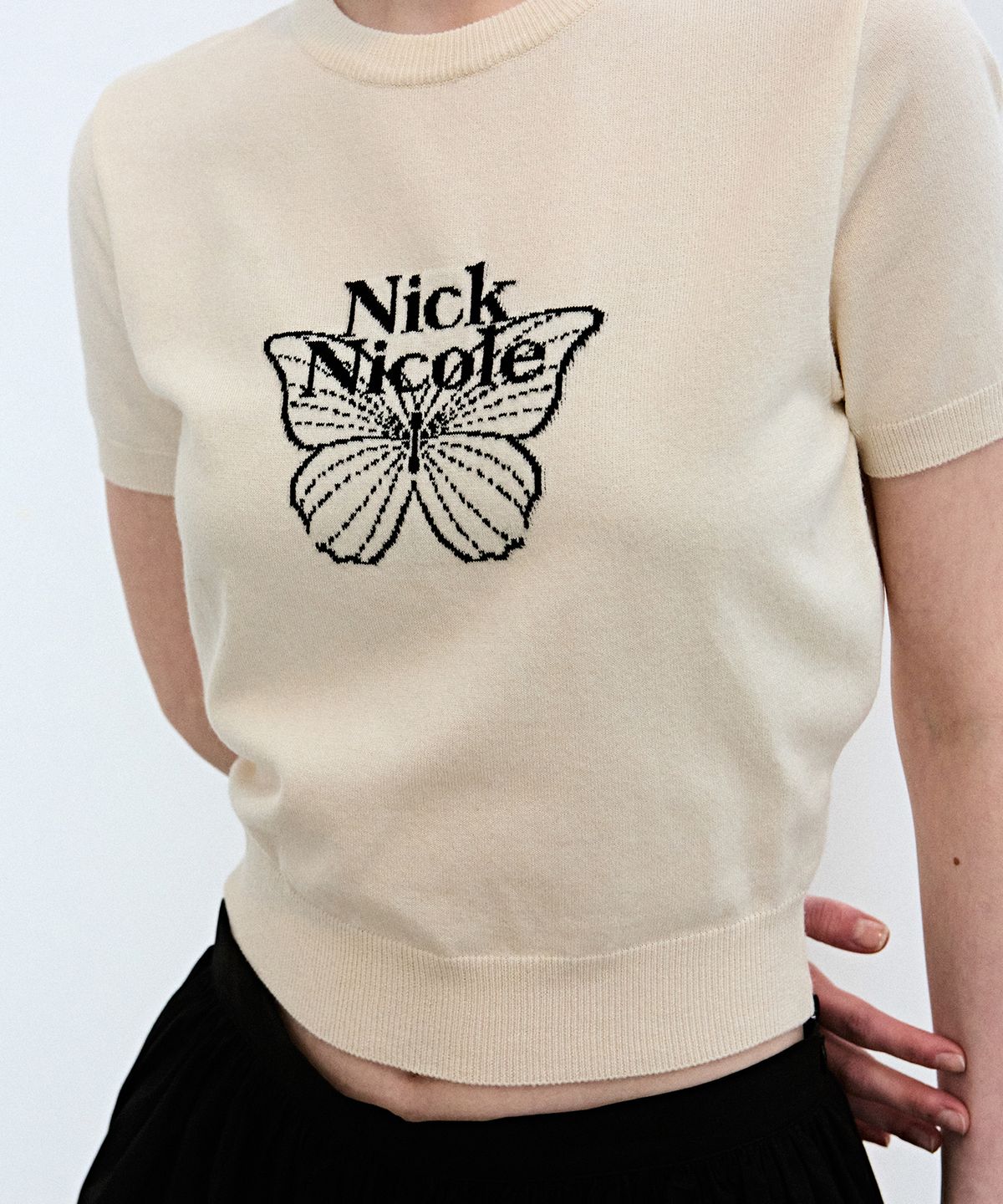 닉앤니콜(NICK&NICOLE) MINI BUTTERFLY SIGNATURE HALF KNIT_CREAM
