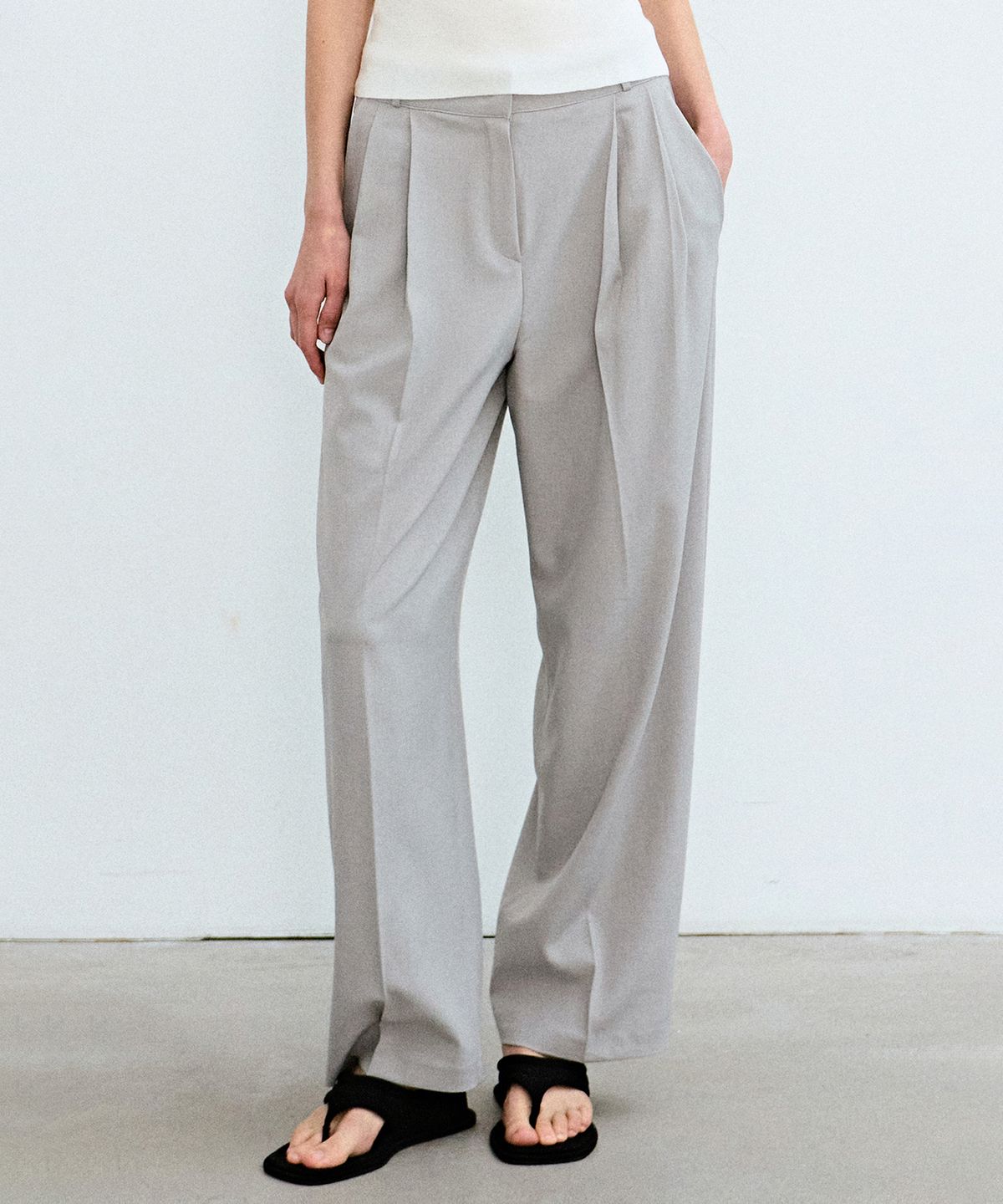 닉앤니콜(NICK&NICOLE) MINIMAL LONG PINTUCK SLACKS_GRAY