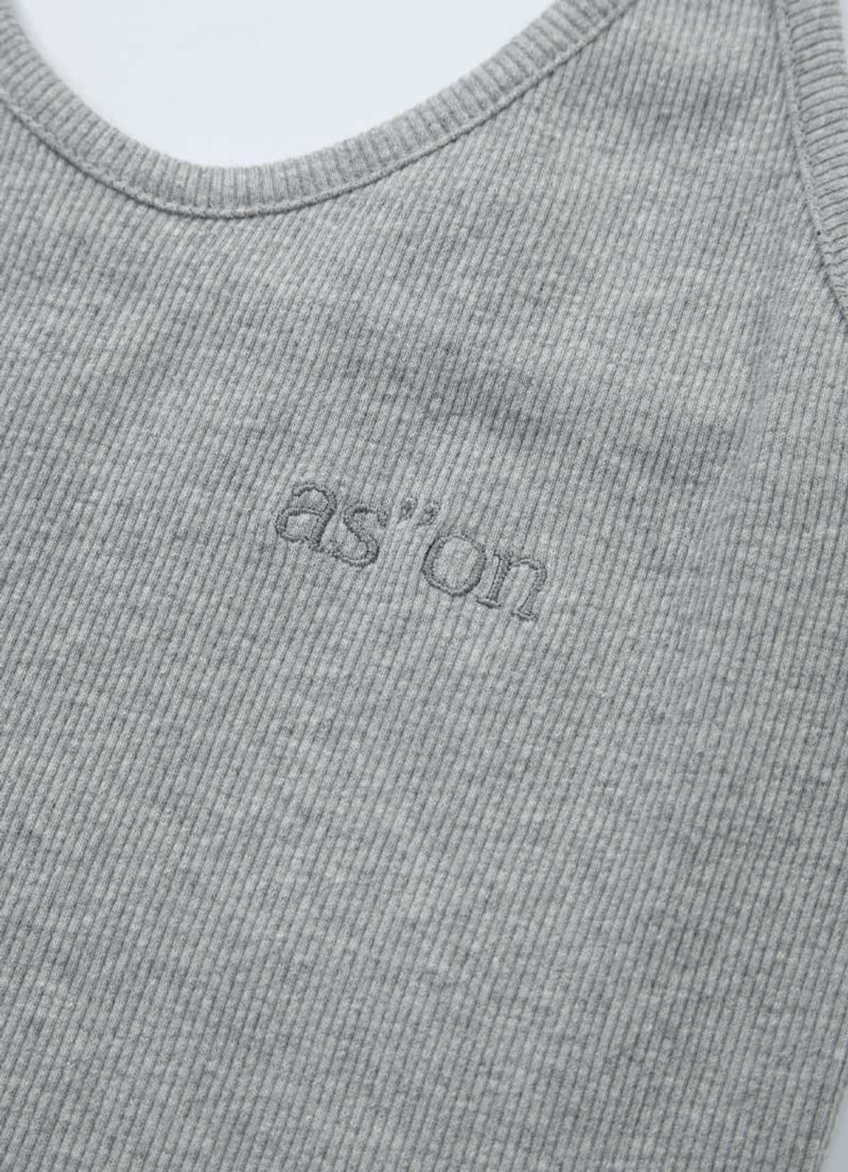 애즈온(ASON) HATTIE HALTER NECK SLEEVELESS / GRAY