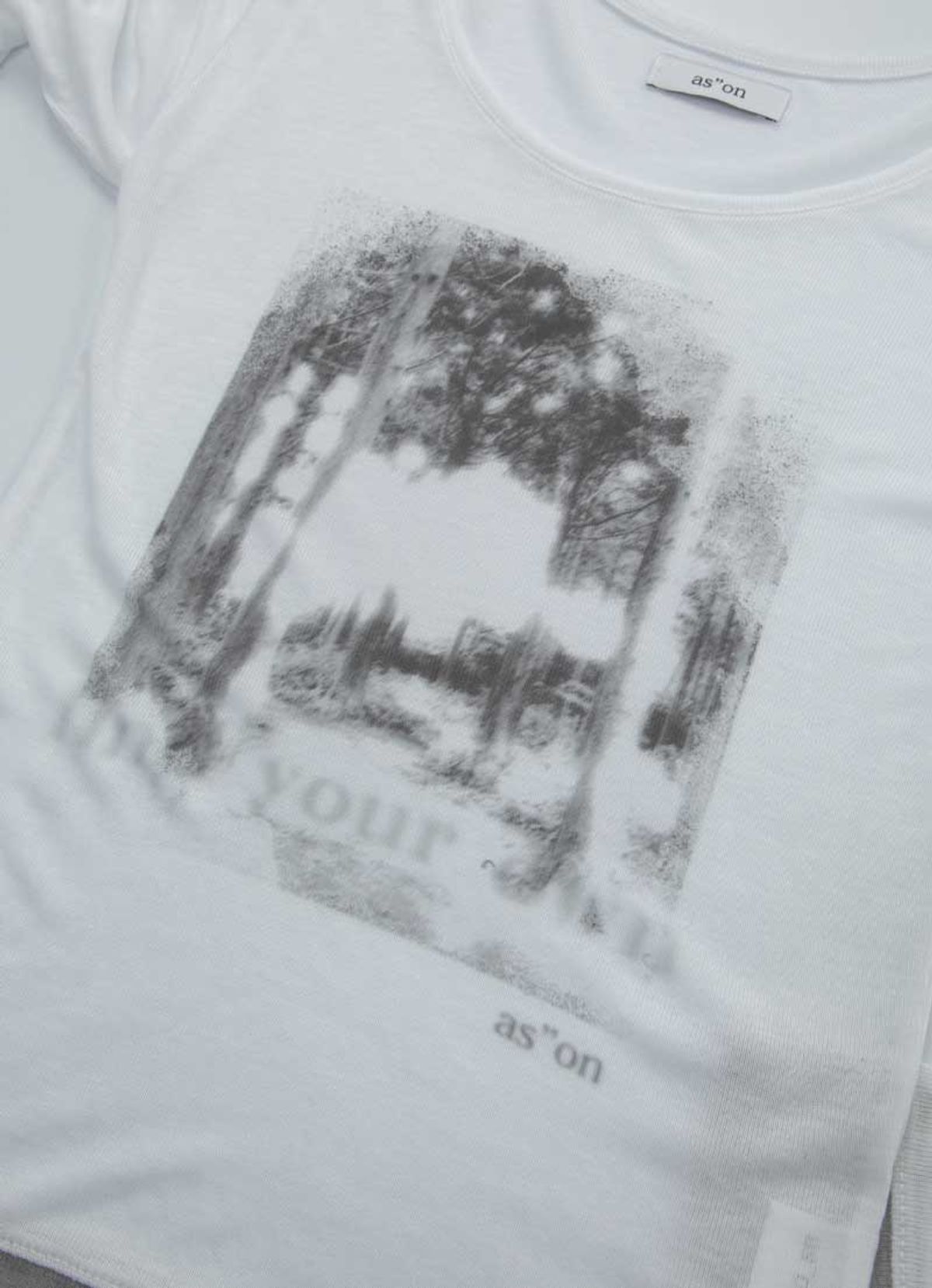 애즈온(ASON) FOREST LAYERED T / WHITE