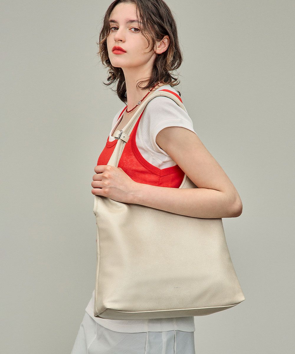 MUSINSA | STAND OIL Ringo Bag. Ringo Bag