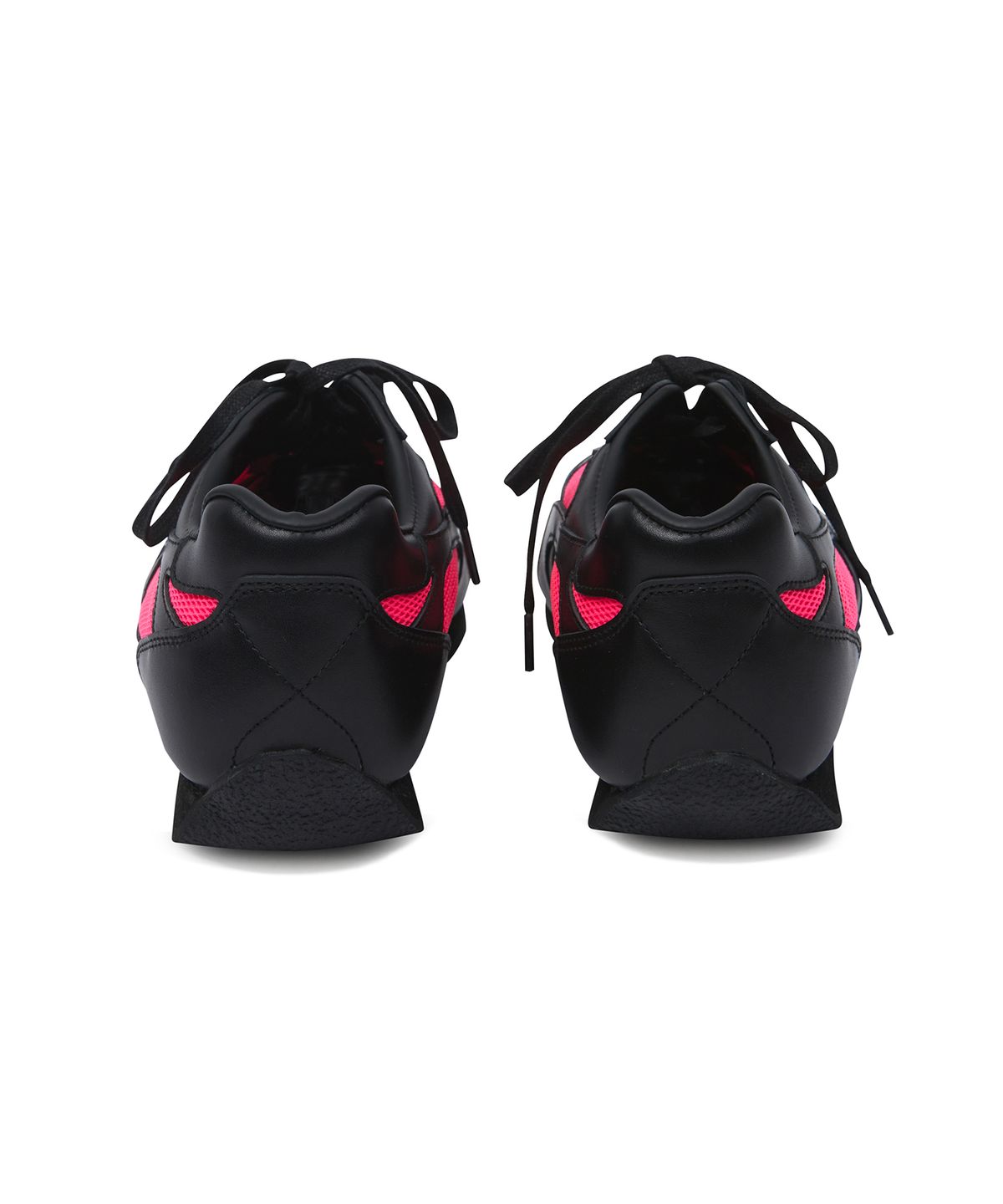 러브이즈트루(LUVISTRUE) LUVISTRUE X YASE SPIDER SNEAKERS(BLACK)