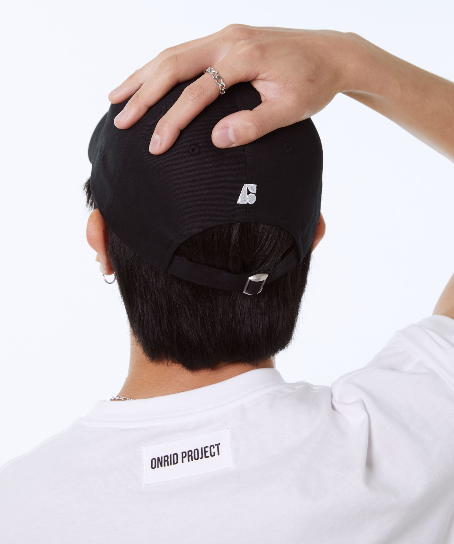 MUSINSA公式 | ONRIDPROJECT Applique Twill Logo Ball Cap - Black
