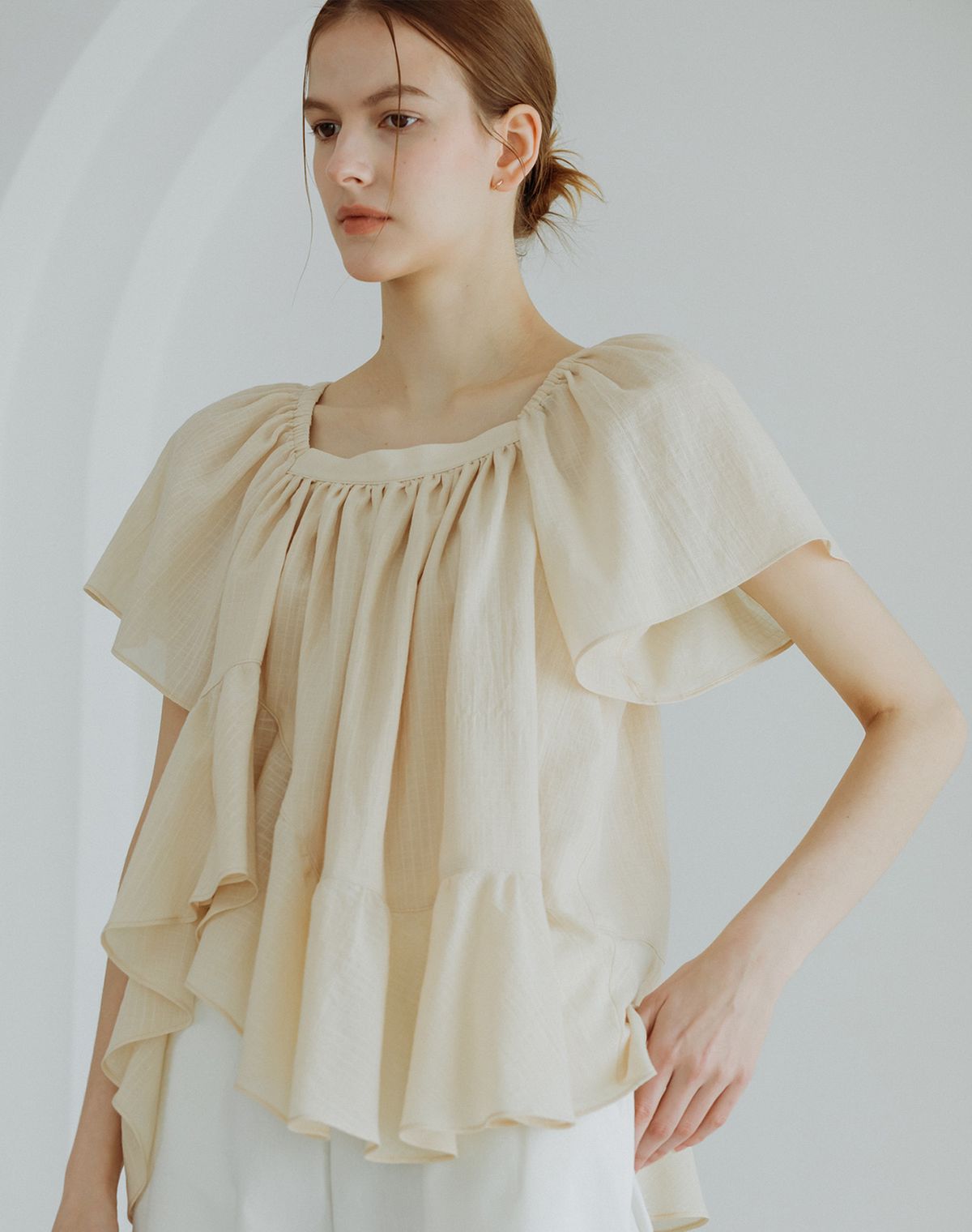 지에마르(GIEMAR) 러플 체크 블라우스 RUFFLE CHECK BLOUSE
