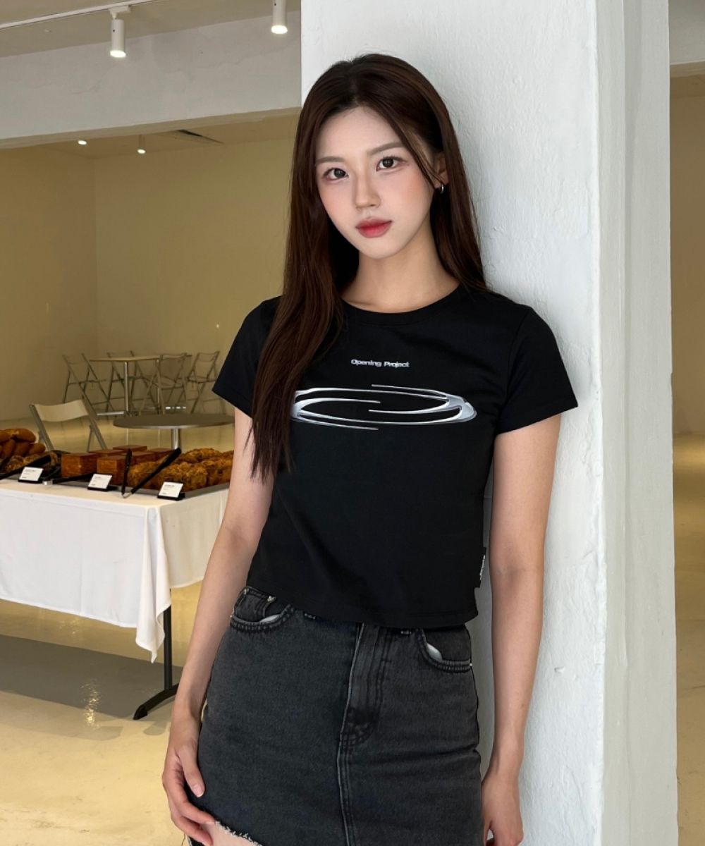 MUSINSA公式 | OPENING PROJECT W Cropped Symbol T Shirt - 3D