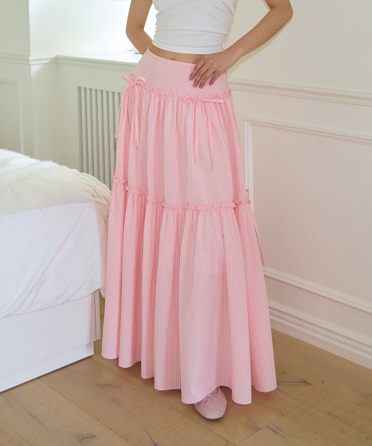 살롱 드 욘(SALON DE YOHN) Ribbon Shirring Gingham Check Maxi Skirt_ Pink