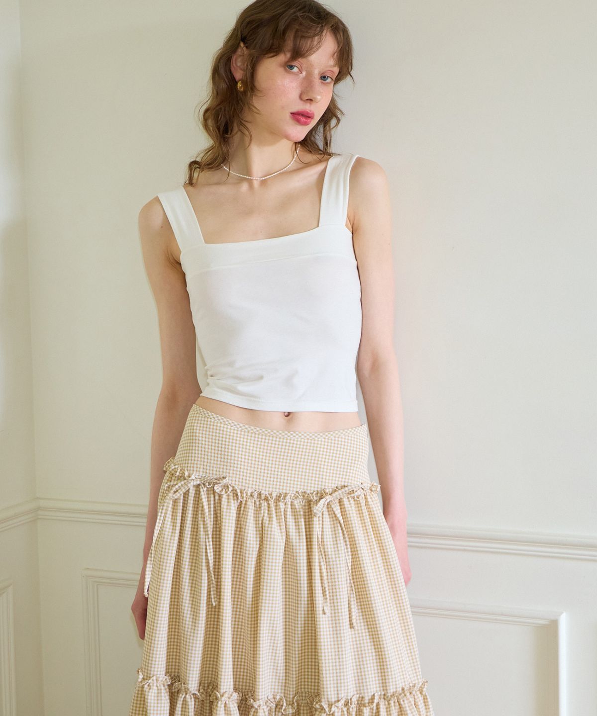 살롱 드 욘(SALON DE YOHN) Ribbon Shirring Gingham Check Maxi Skirt_ Beige